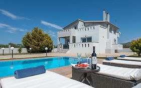 Astarte Villas Muthee Villa